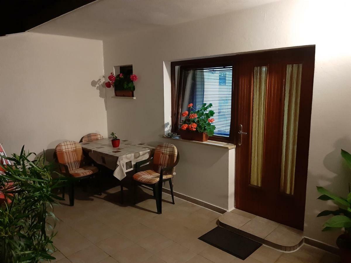 מלון גרבובץ House Osana מראה חיצוני תמונה